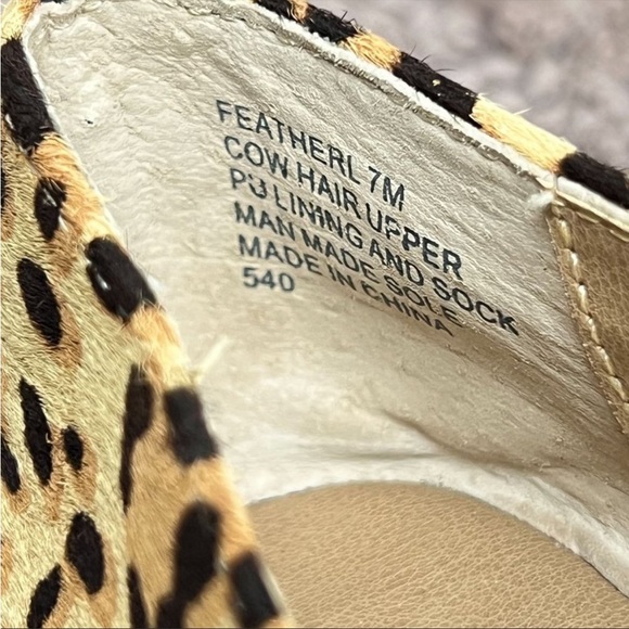 Steve Madden Tan/Black Leopard Cow Hair Slip on Flats Sz 7 - Picture 2 of 9